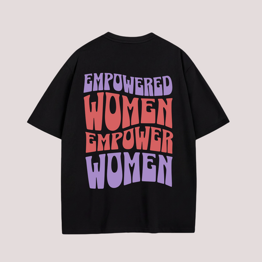 Oversized Shirt “Empowered Women“